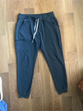 Women’s FIGS Jogger Scrub Pants